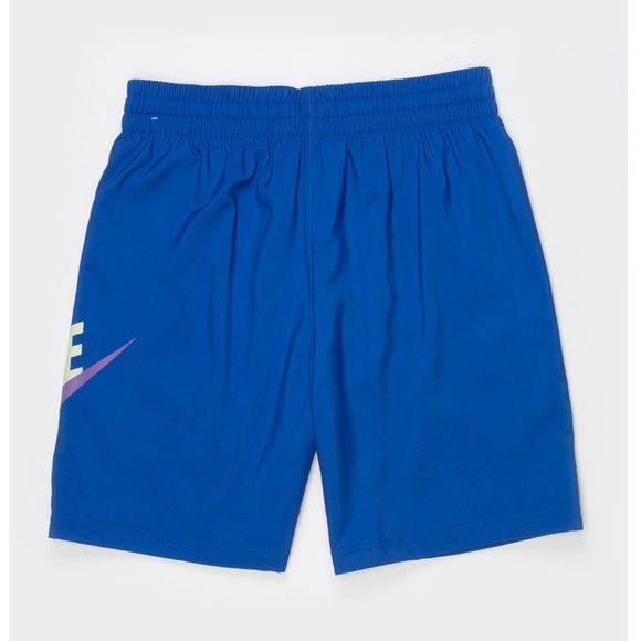 NIKE Sportswear Boys Elastic Waist Shorts - Picture 3 of 3